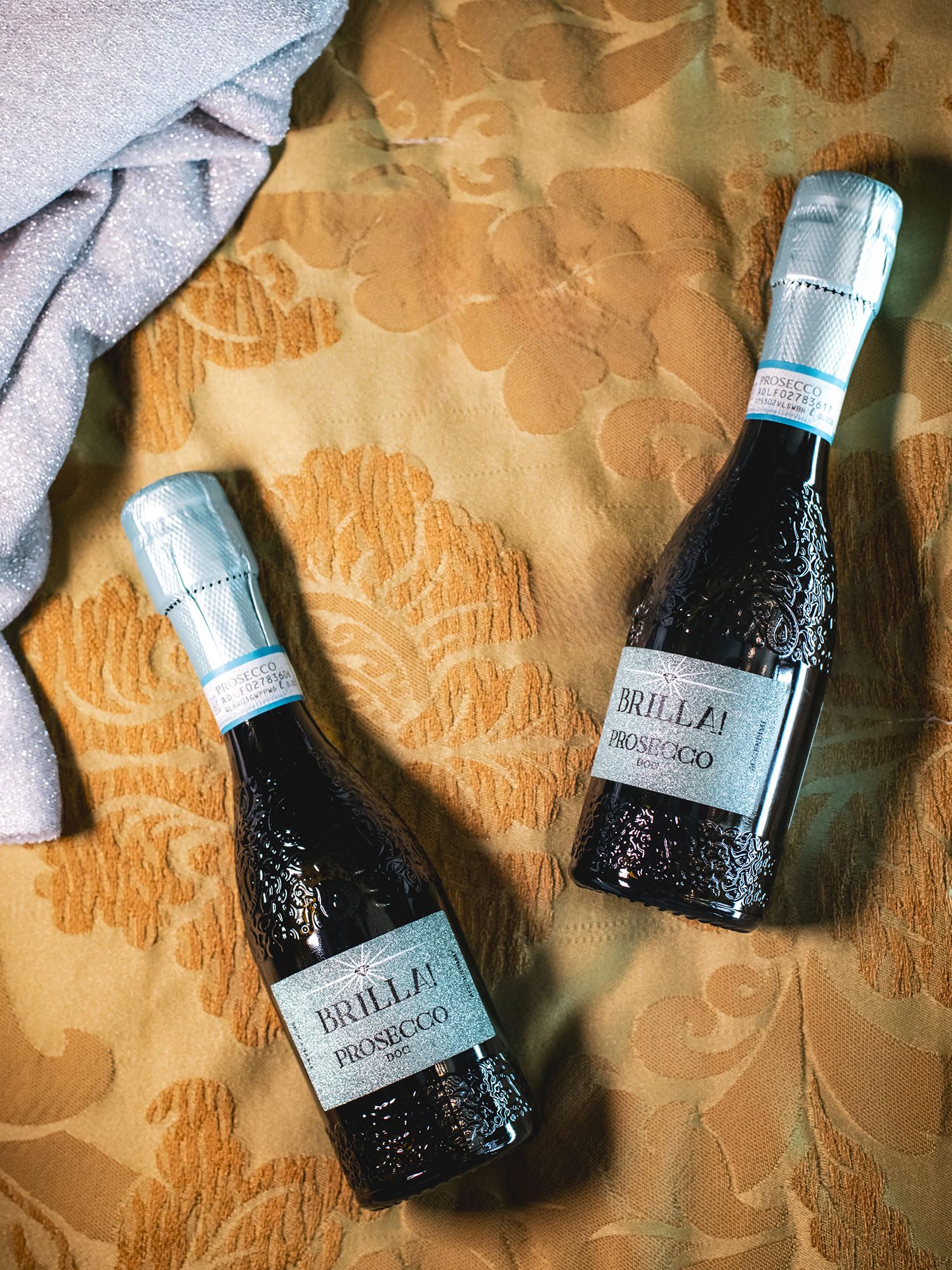 Brilla Prosecco Doc Extra Dry - Spumante Fresco e Fruttato - Idea Regalo Bomboniera - 11% Vol - Scatola da 24 Bottiglie Mignon 200 ml (4800 ml)