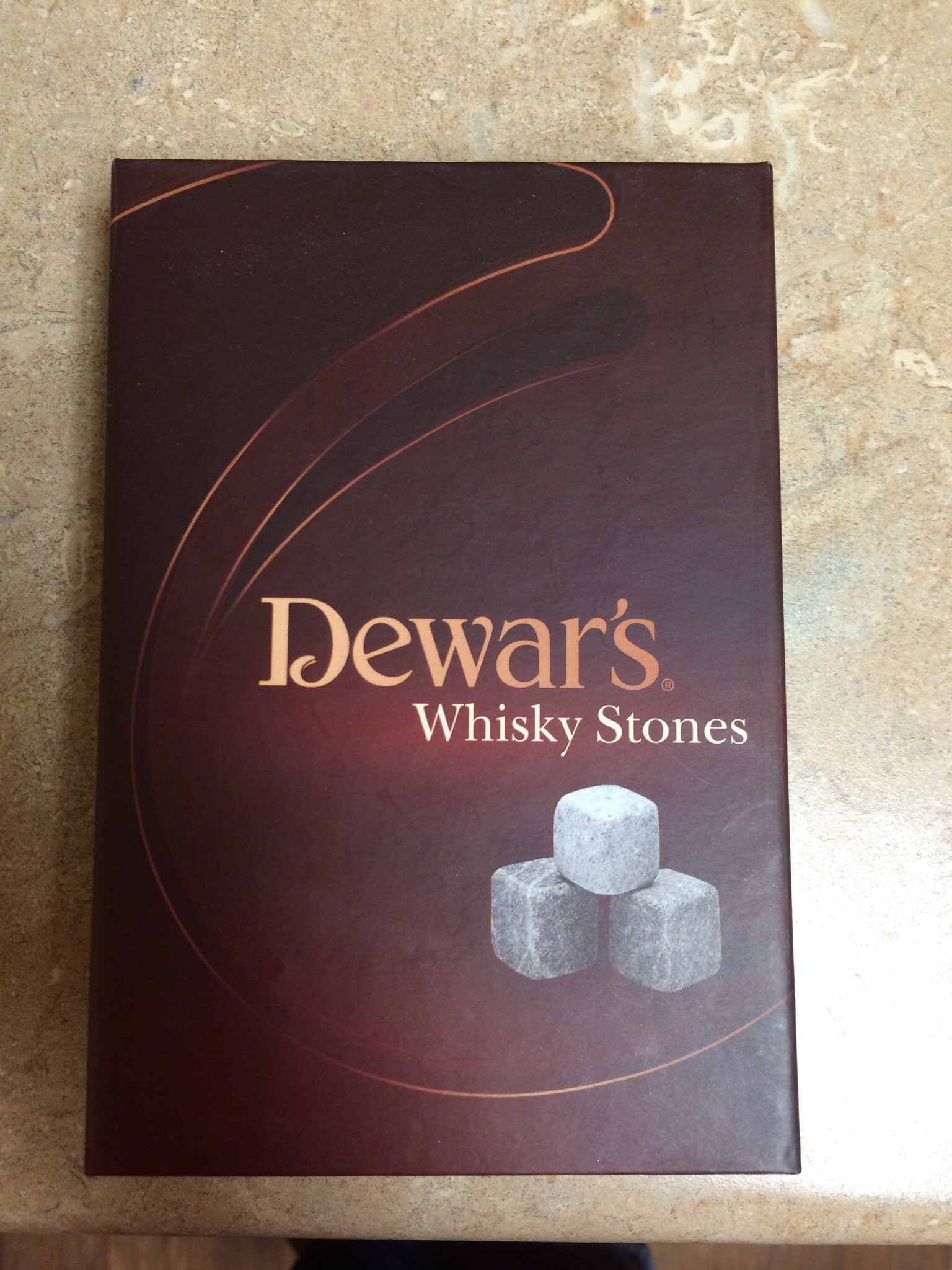 Dewar's Whiskey Rocks