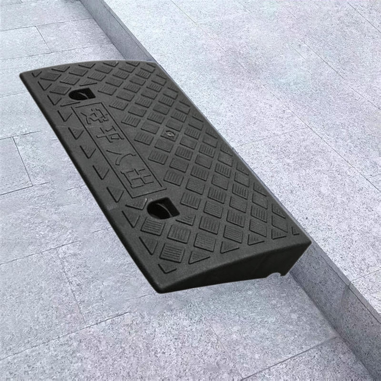 Rampa de Bordillo Portátil Y Fácil de Usar, Cojín Triangular para Subir Terraplenes de Carreteras para Mover Carretillas Y Cortadoras de Césped, Negro 50cmx27cmx9cm