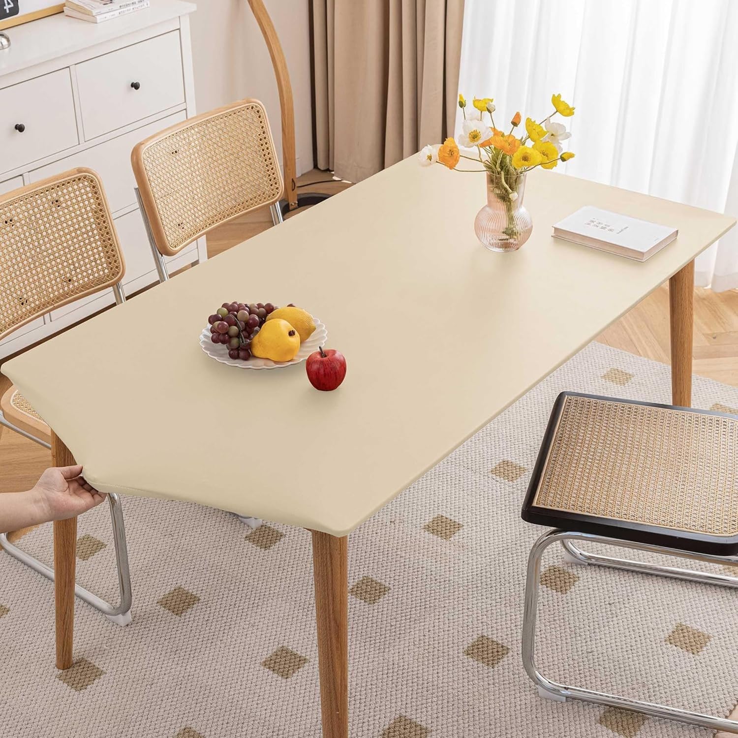 Copritavolo Quadrata Impermeabile 60×60-100×100cm Tovaglia Antimacchia Rettangolare 60×120 80×130 90×150 90×140cm Bordo Elasticizzato for Interno ed Esterno(Beige,100x100cm/40x40in)