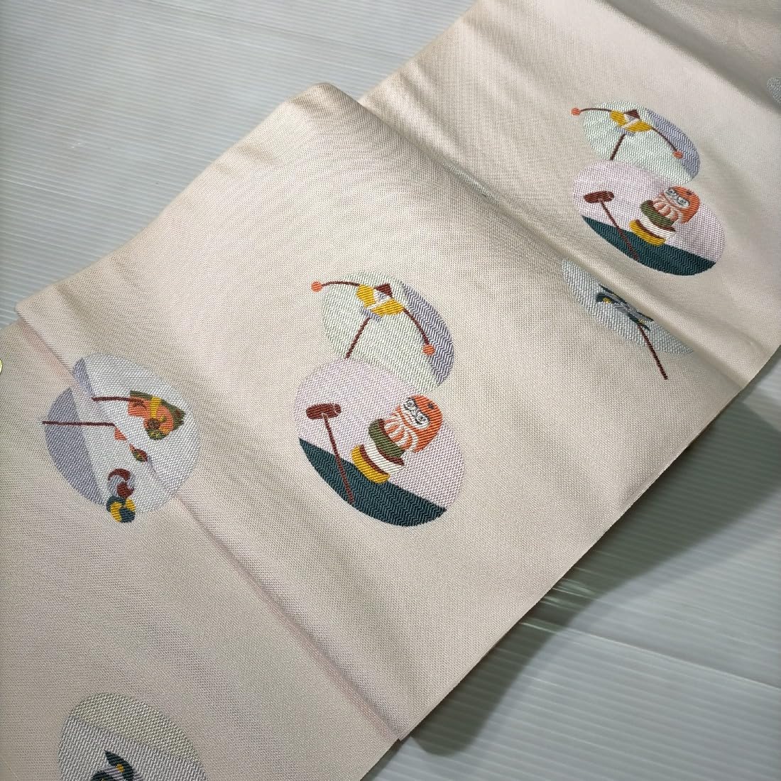 Amazon.co.jp: 名古屋帯 お仕立て付き na120 正絹 西陣 な郷土玩具柄  