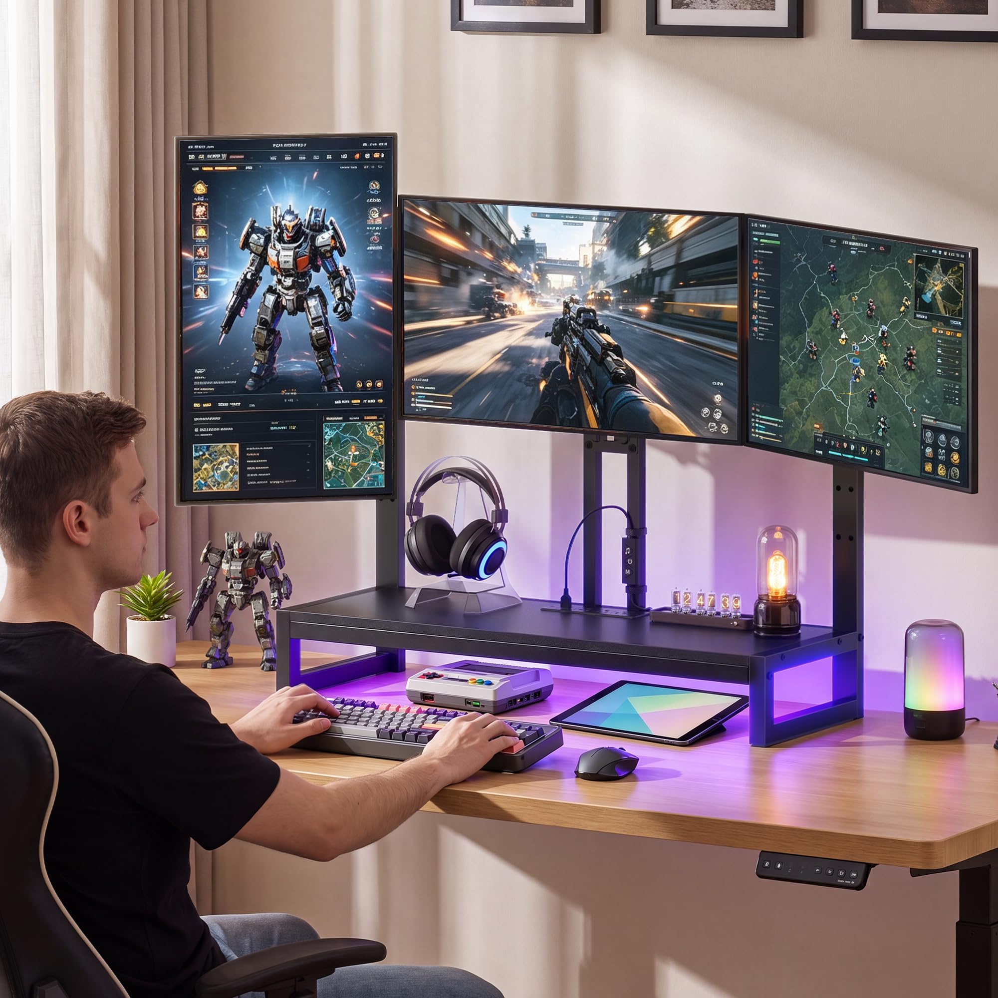 YAOHUOO Brazo de monitor con LED, soporte ajustable para monitor de escritorio para 3 pantallas, elevador de soporte completo resistente con abrazadera, estante de almacenamiento para oficina, sala de