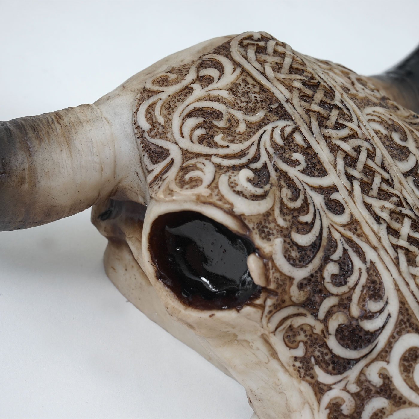 Mendler Deko Schädel 31cm HWC-C15, Polyresin Stier Bulle Longhorn Kopf Trophäe mit Tribal, In-/Outdoor
