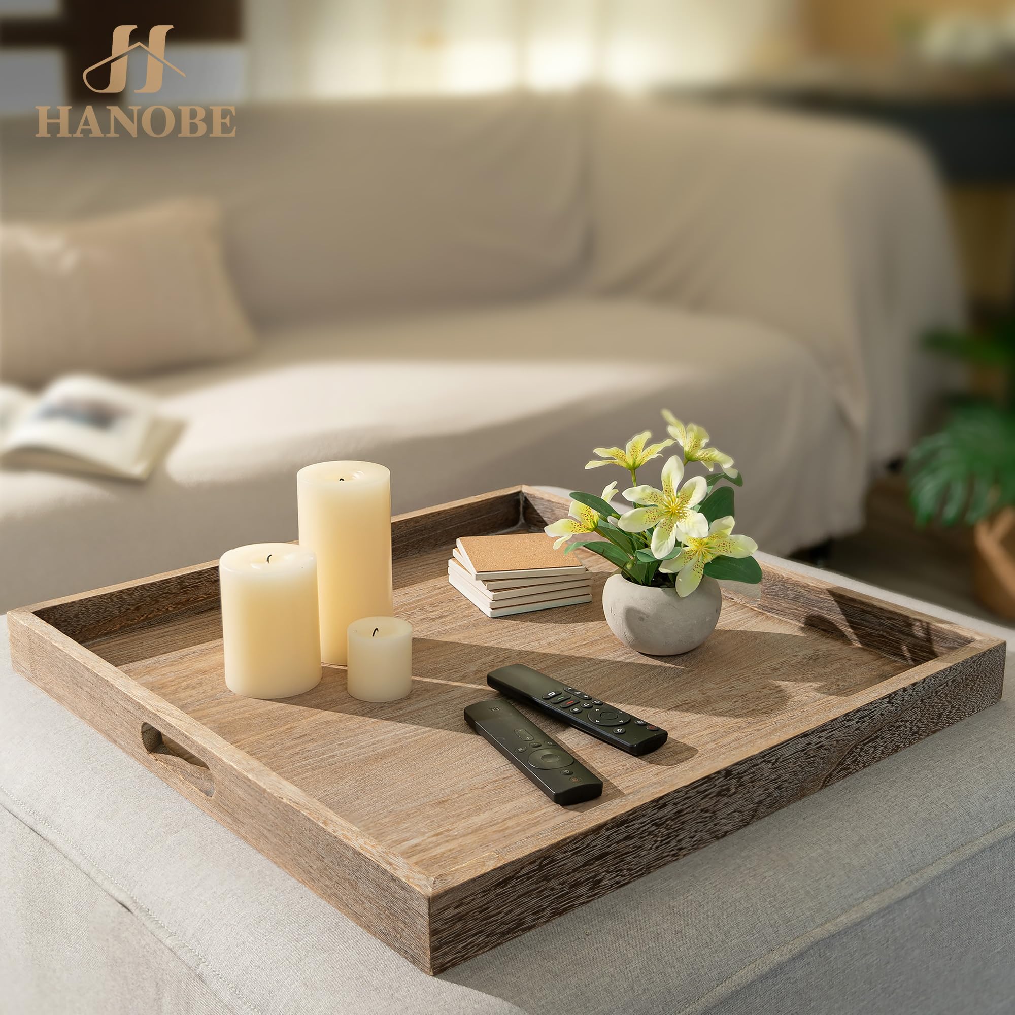 Hanobe Bandeja de servir otomana grande: bandejas decorativas de madera para sala de estar sobre reposapiés, cuadrada rústica marrón extra XXL, bandeja de madera para decoración de mesa de café, 56 cm