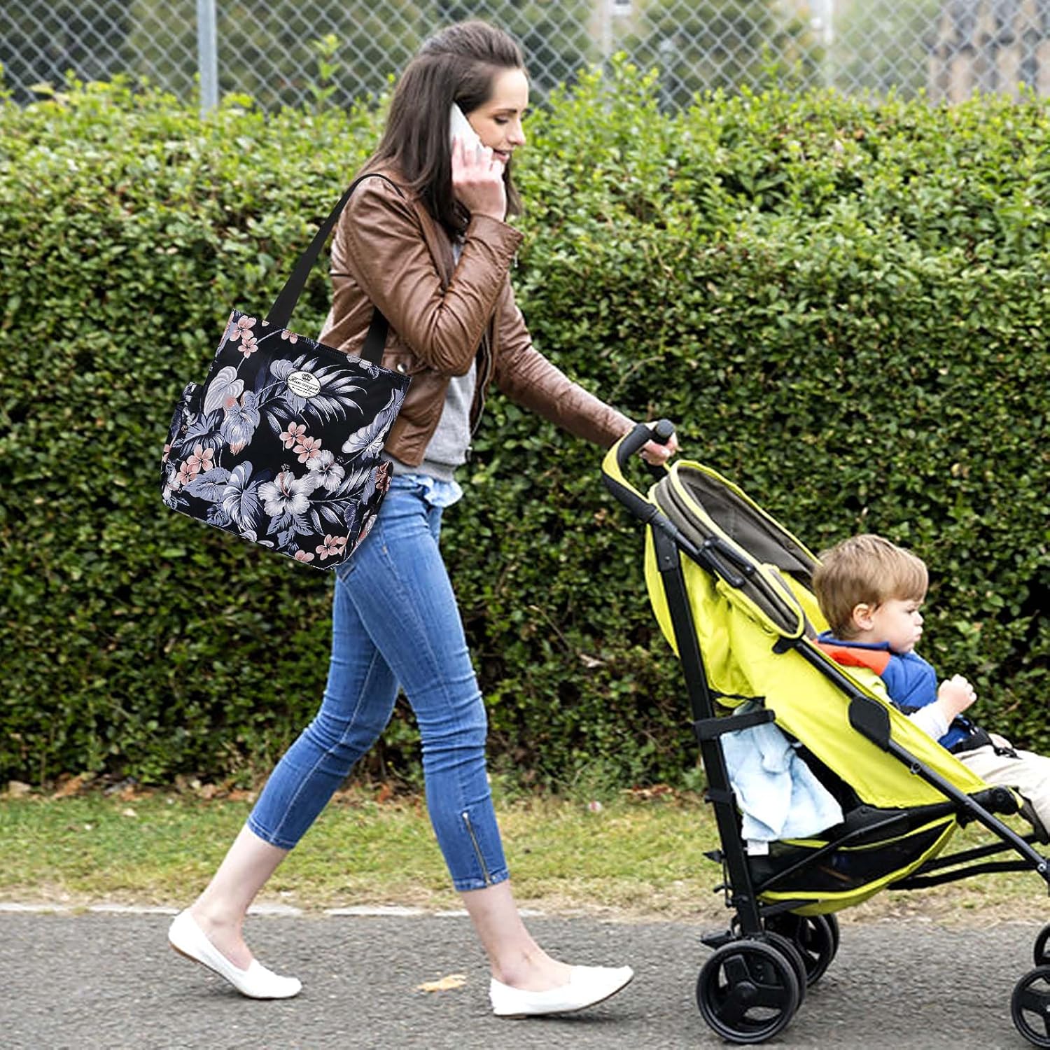 HUA ANGEL Floral Tote Bag - Casual Shoulder Bag Daily Tote Bag with Zipper Gym Travel Shopping Work Handbag for Women - Image 3