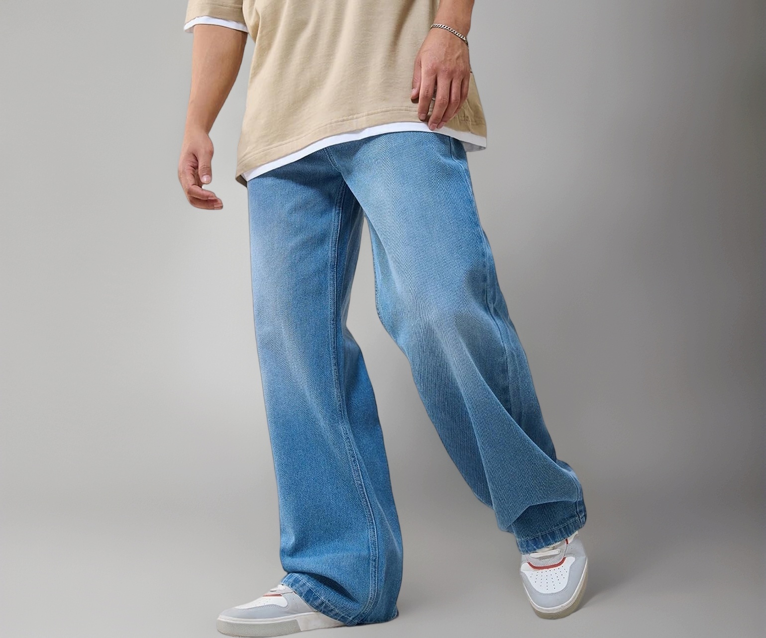 Bewakoof Men's Solid Super Baggy Fit Cotton Jeans - Image 1