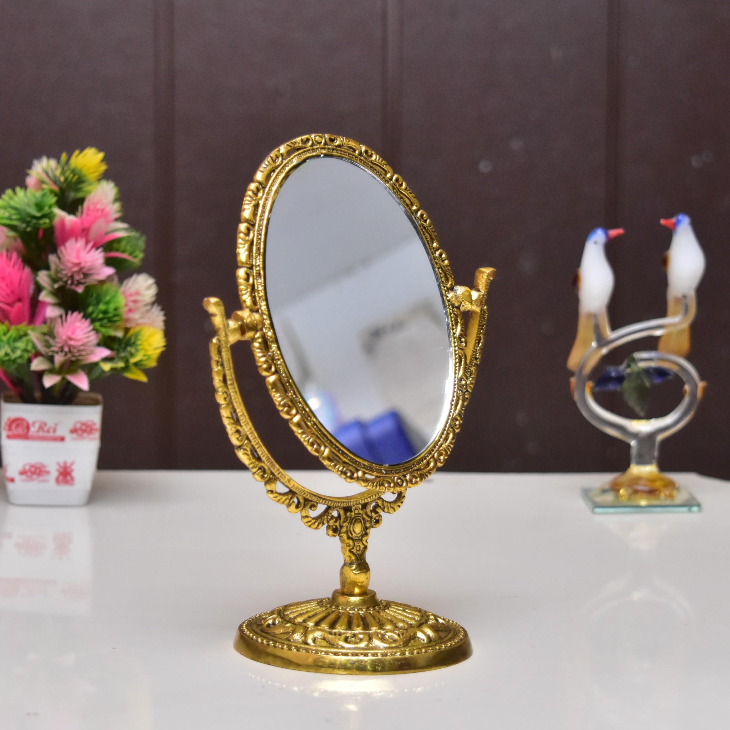 KridayKraft Aluminium Makeup Mirror Dual Sided Magnification for Easy Makeup (Golden), Oval, Tabletop - Image 7 thumbnail