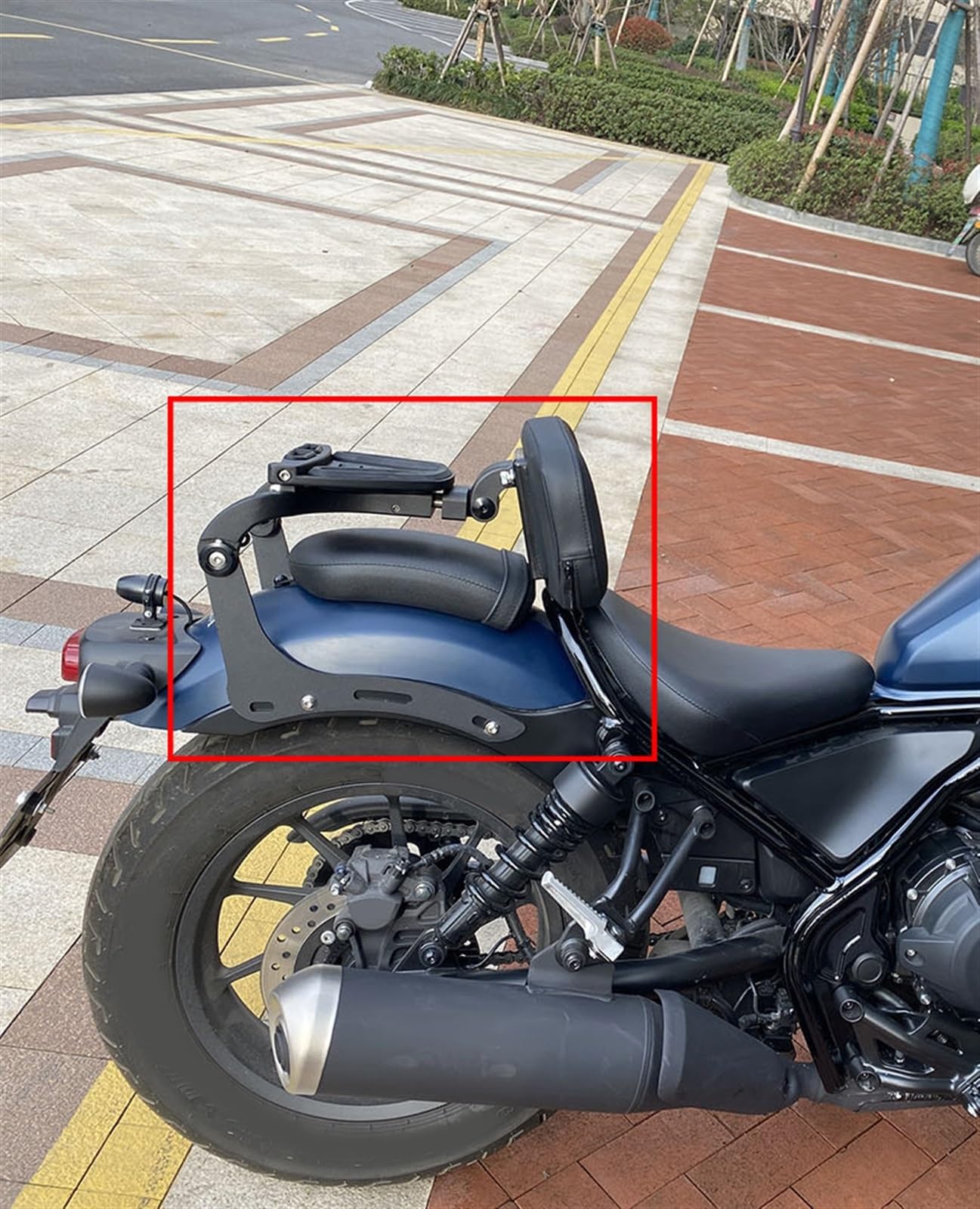 Schienale Multiuso Regolabile Sissy Bar con Portapacchi Pieghevole per N125
