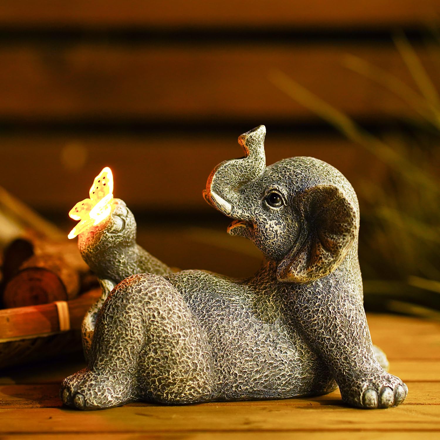 Elephant With Butterfly Solar Statue Garden Ornaments - Funny Elephant Gifts for Women Mum Birthday Gift Garden Balcony Decor Living Room Waterproof Grey 19cm