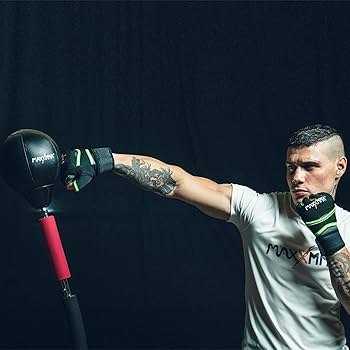 MaxxMMA パンチングボール2.0 Amazon.co.jp: MaxxMMA パンチングボール2.0 コブラリフレックス