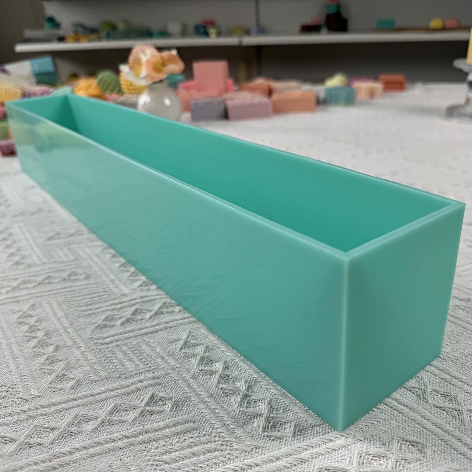 20.5 * 2.8 * 3.2 inch Soap Liner Mold Natural Soap Making Silicone Liners Tray Slab Mold Capacity 104 oz,6.5 lb