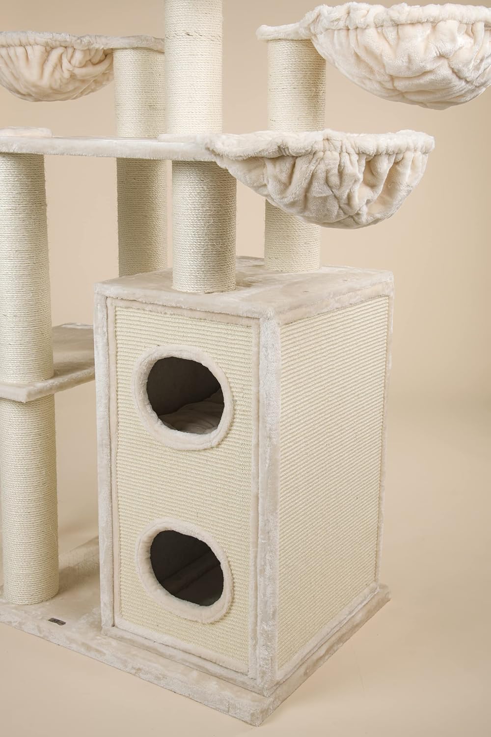 RHRQuality Cat Tree for large cats - Cat Paradise - Large Cat Scratching Post XXL Cat Scratching Post for Maine Coon Large Cat Tree Heavy Cat Climbing Tree Scratching Furniture (Plus, Beige) 8 81RTHel44LL. AC SL1500