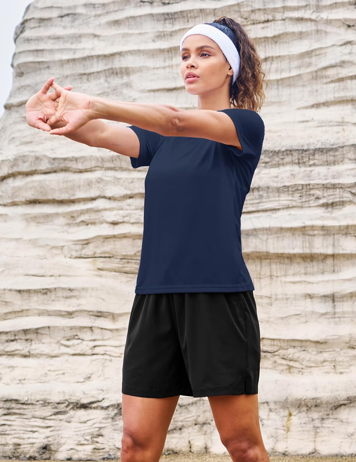 MAGCOMSEN Women's Short Sleeve T-Shirts UPF 50+ Sun Protection Quick Dry Athletic Running Workout Rash Guard Tops - Image 3