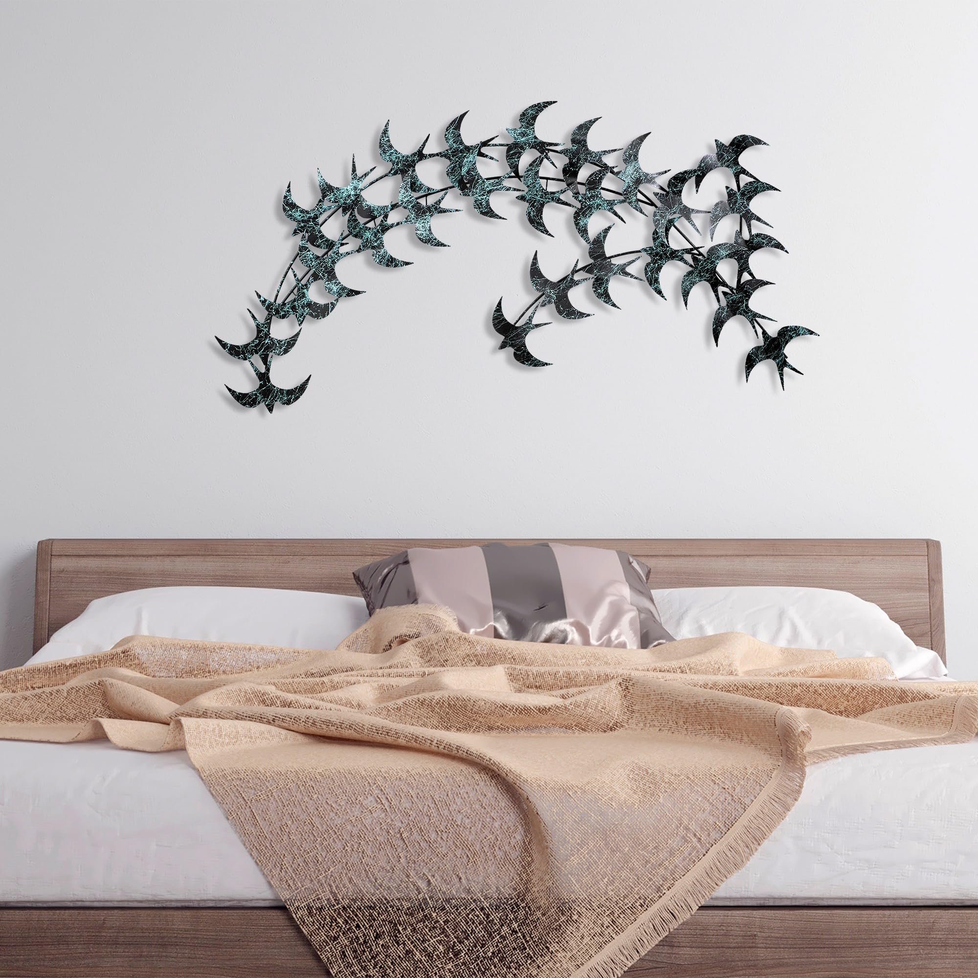 Décoration murale métal fait main bleu et noir Hanah Home luxueuse