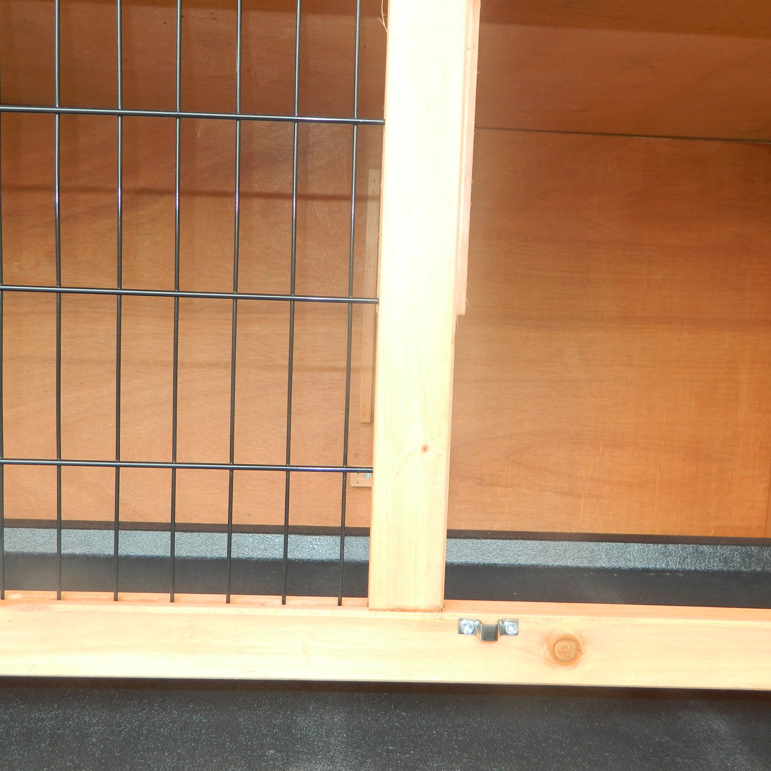 PawHut Conejera Madera de Exterior Jaula para Conejo 2 Niveles Bandeja Extraíble Estructura de Malla Metálica Puertas con Pestillos Resistente al Agua 136.4x50x93 cm