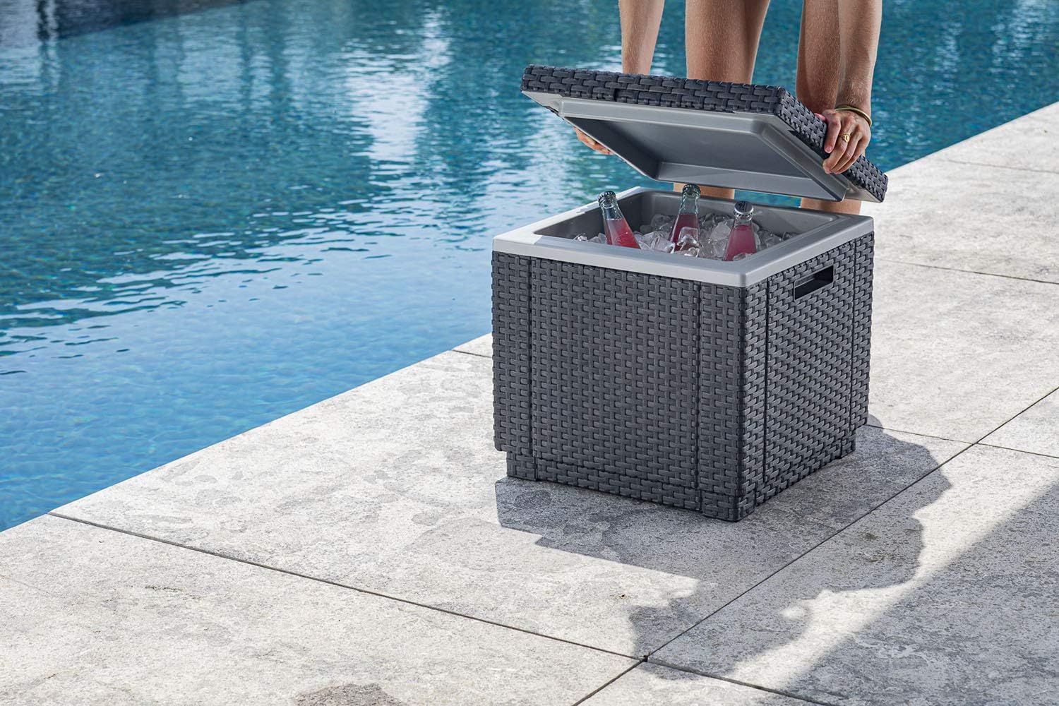 Keter Ice Cube Beer and Wine Cooler Table Perfect for Your Patio, Picnic, and Beach Accessories, Graphite : Patio, Lawn & Garden