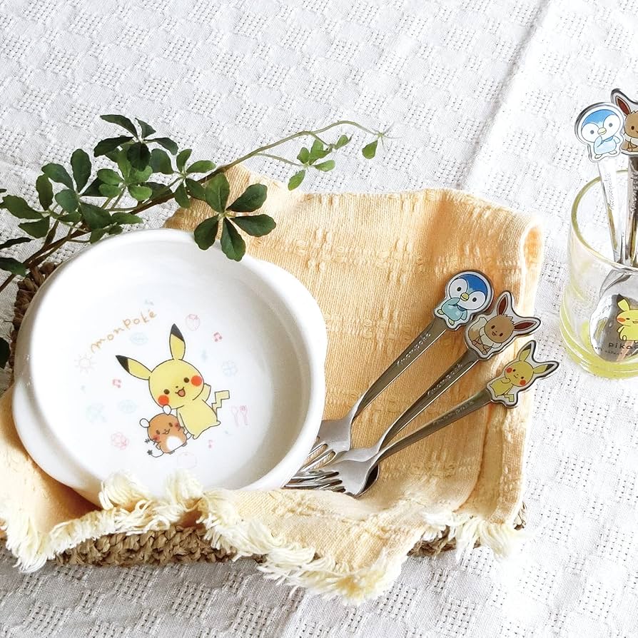 明治　ポケモンたのしいバラエティセット　マグカップ　スプーン　フォーク 明治 ポケモンたのしいバラエティセット マグカップ スプーン