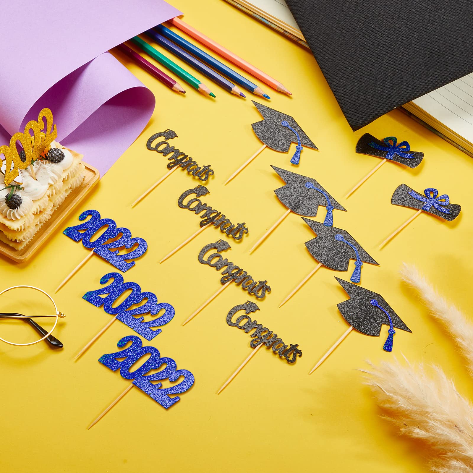 100 Pack 2022 Graduation Cupcake Toppers Grad Cap Food Appetizer Picks Cake Graduation Party