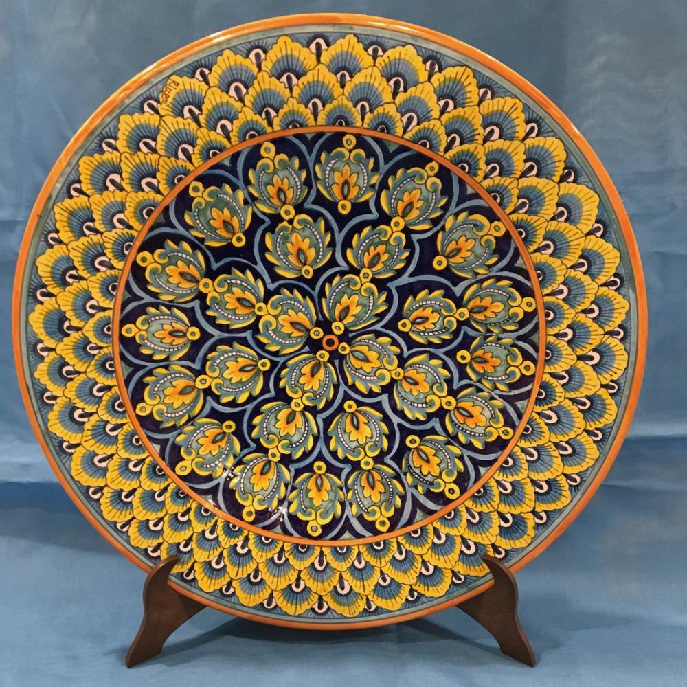Plato 40 cm cerámica pintada a mano ricceri con motivos de pavo real
