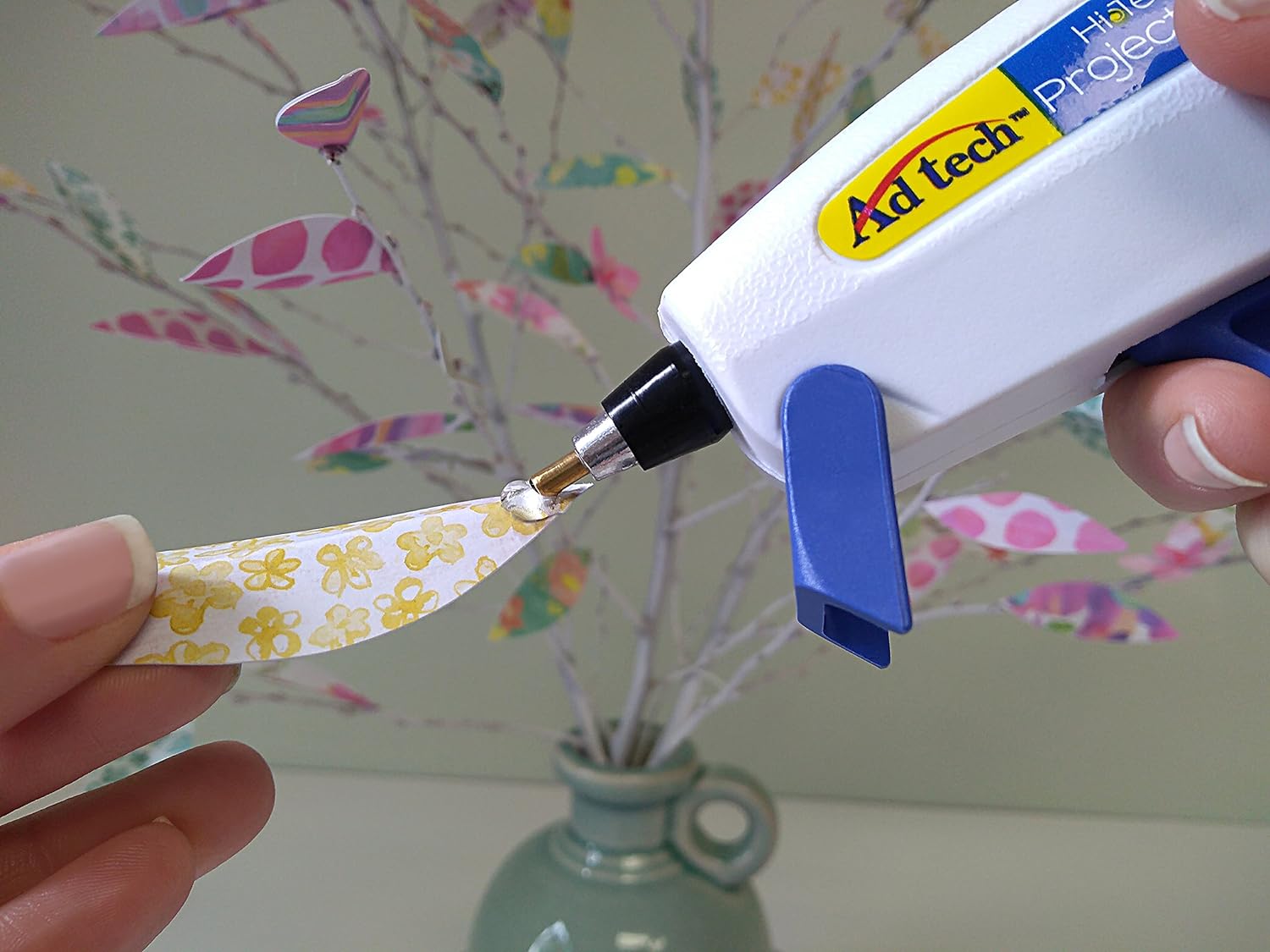 AdTech 8" Mini Hot Glue Stick-24pk, Part# W220-3824: Home & Kitchen