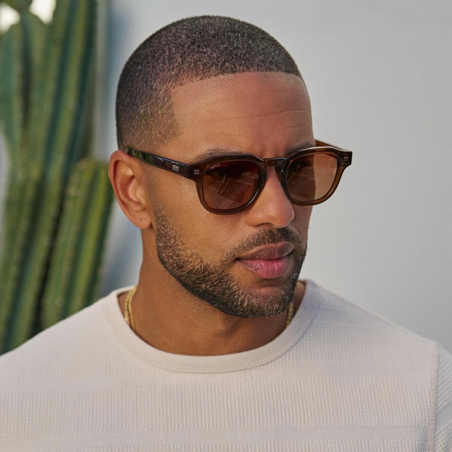 WearMe Pro WMP Eyewear – Men’s Square Polarized Sunglasses: Thick Acetate Frame, Bold Geometric Shape, Retro 60s Design