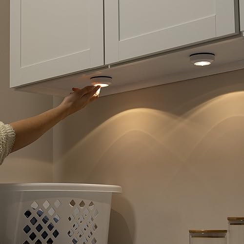 Miniatura 2 de Tienda Basics Luces LED de disco, funcionan con pilas, paquete de 2 unidades de 50 lúmenes, luz de grifo, luces adhesivas, iluminación debajo del