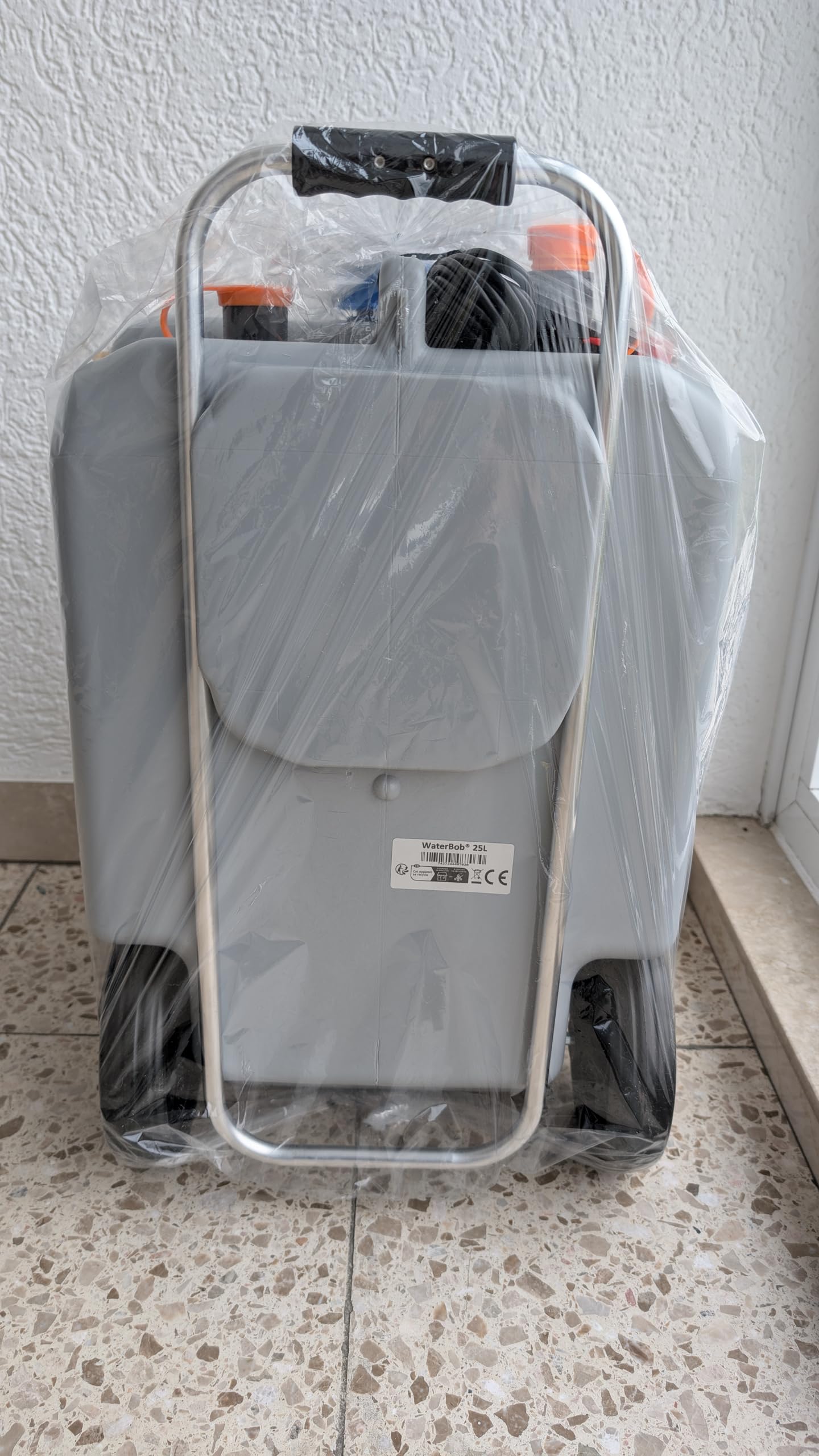 WaterBob, Zbiornik na wodę na kółkach z pompą 12 V, szary, długość 50 cm, szerokość 32 cm, wysokość 30 cm