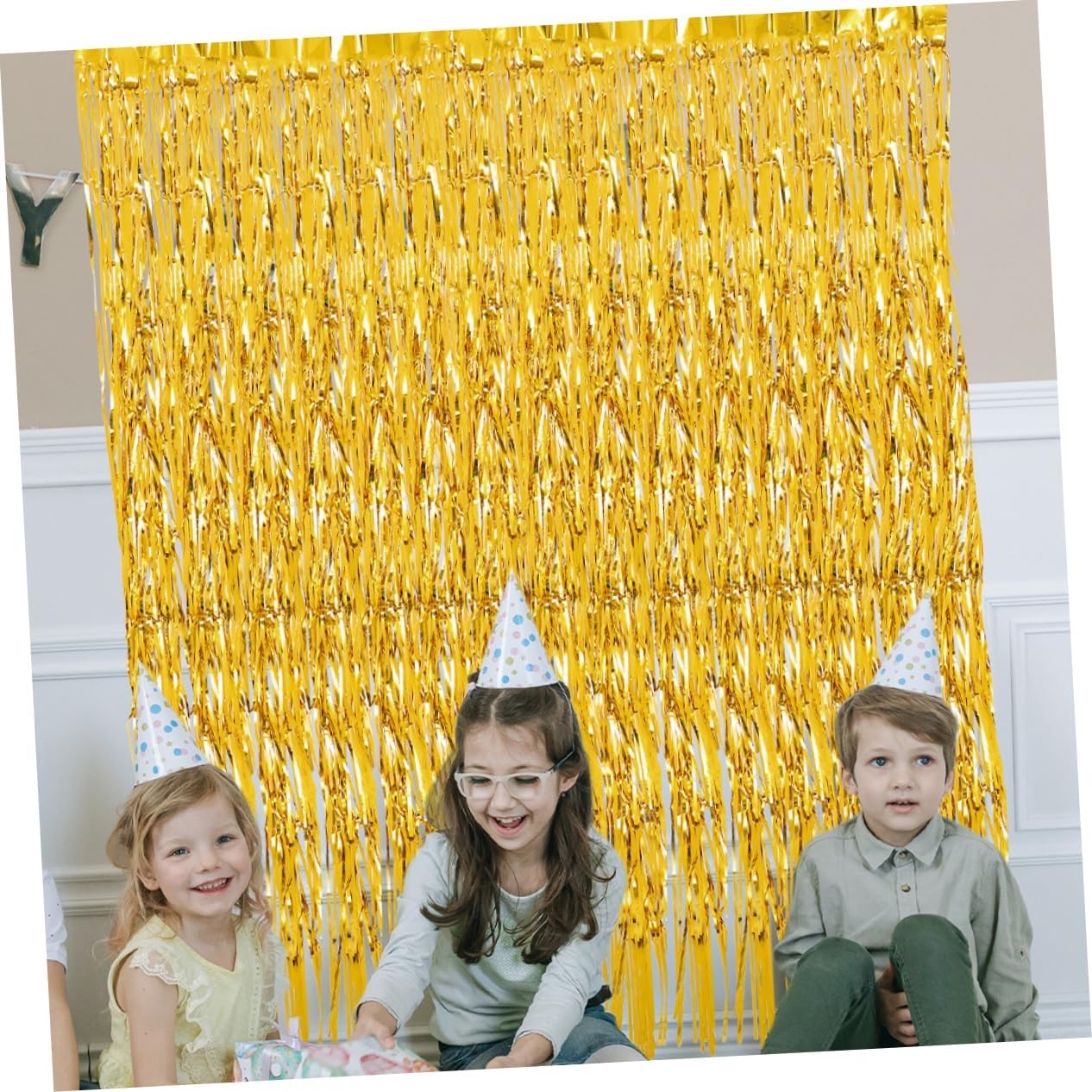 4Pcs Tinsel Fringe Backdrop Curtains Sparkle Streamer Photo Props for Birthday Wedding Holiday Party Decorations Lightweight Design for Festive Atmosphere