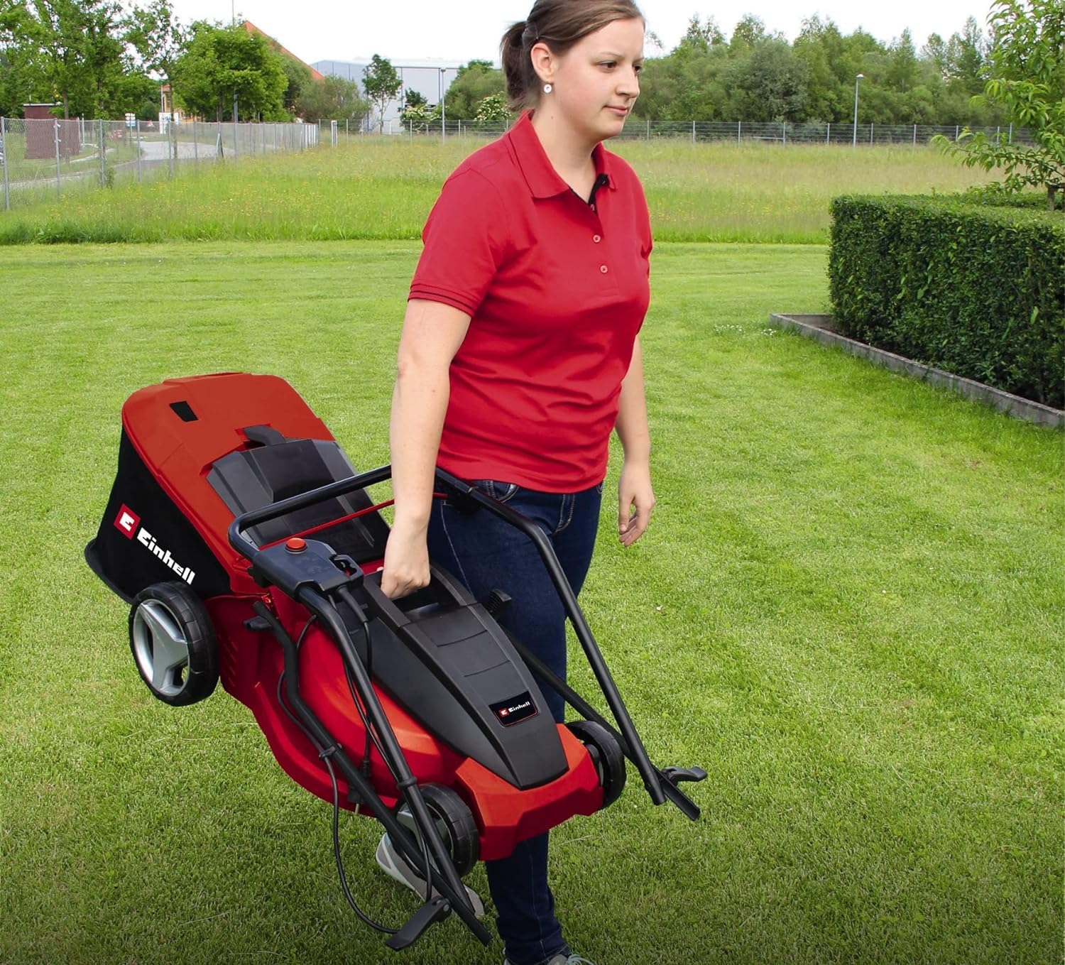 Einhell Cortacésped eléctrico GC-EM 1500/36 (Motor de Potencia de Carbono 1500 W, Anchura de Corte 36 cm, Caja colector 38 l, para Superficies de césped 600 m², Altura de Corte 25-65 mm)