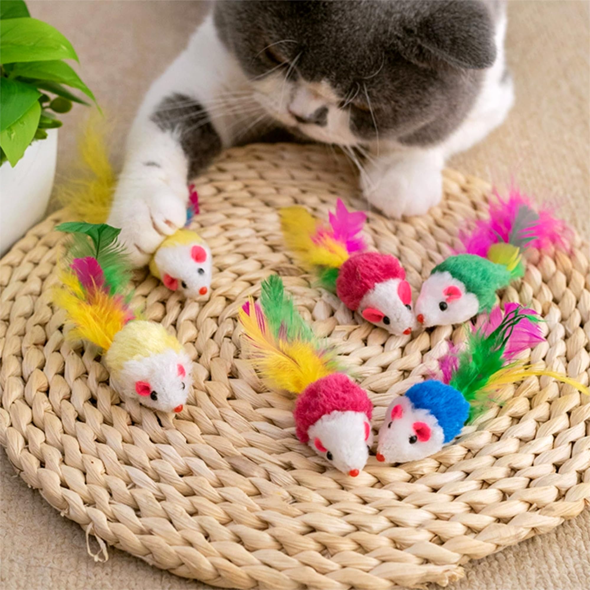 Juguetes de ratones para gatos, 6 piezas de piel sintética para gatos, juguete de ratones peludos surtidos de 5.5 pulgadas, tamaño realista, mini ratones para gatos aburridos de interior