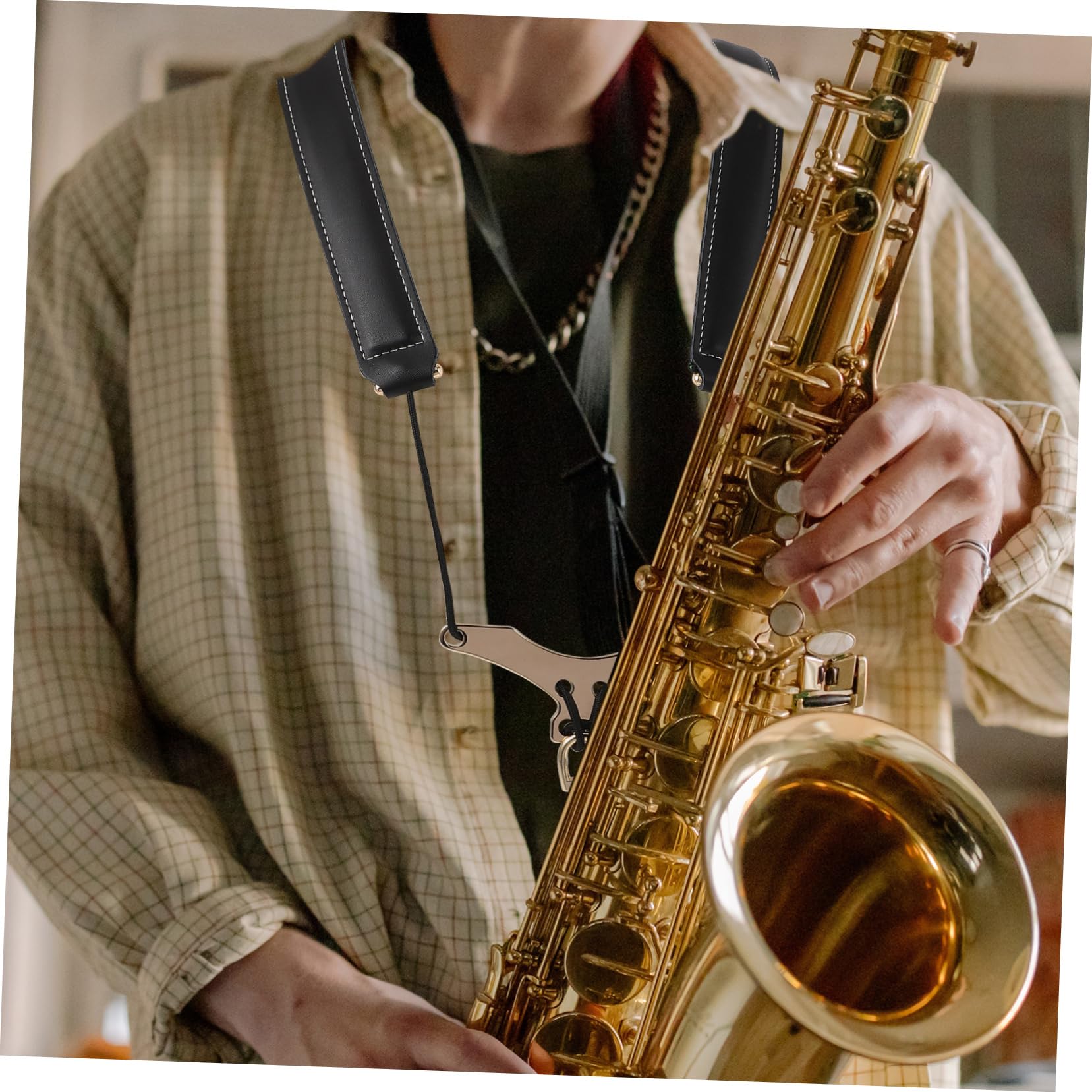 Yardwe Harnais de Saxophone Noir, Bandoulière Réglable pour Saxophone Alto, Ténor et Soprano, Confortable, Soulage la Nuque, Scène