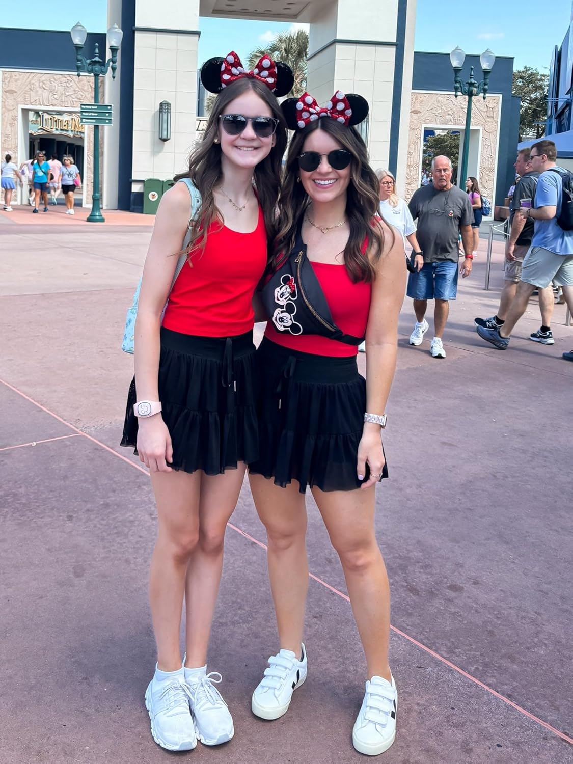 HeyNuts Zeal Bras Longline Ribbed Medium Support Sports Bras, Crisscross Back Tank Tops with Removable Pads A-D Cups - Image 5