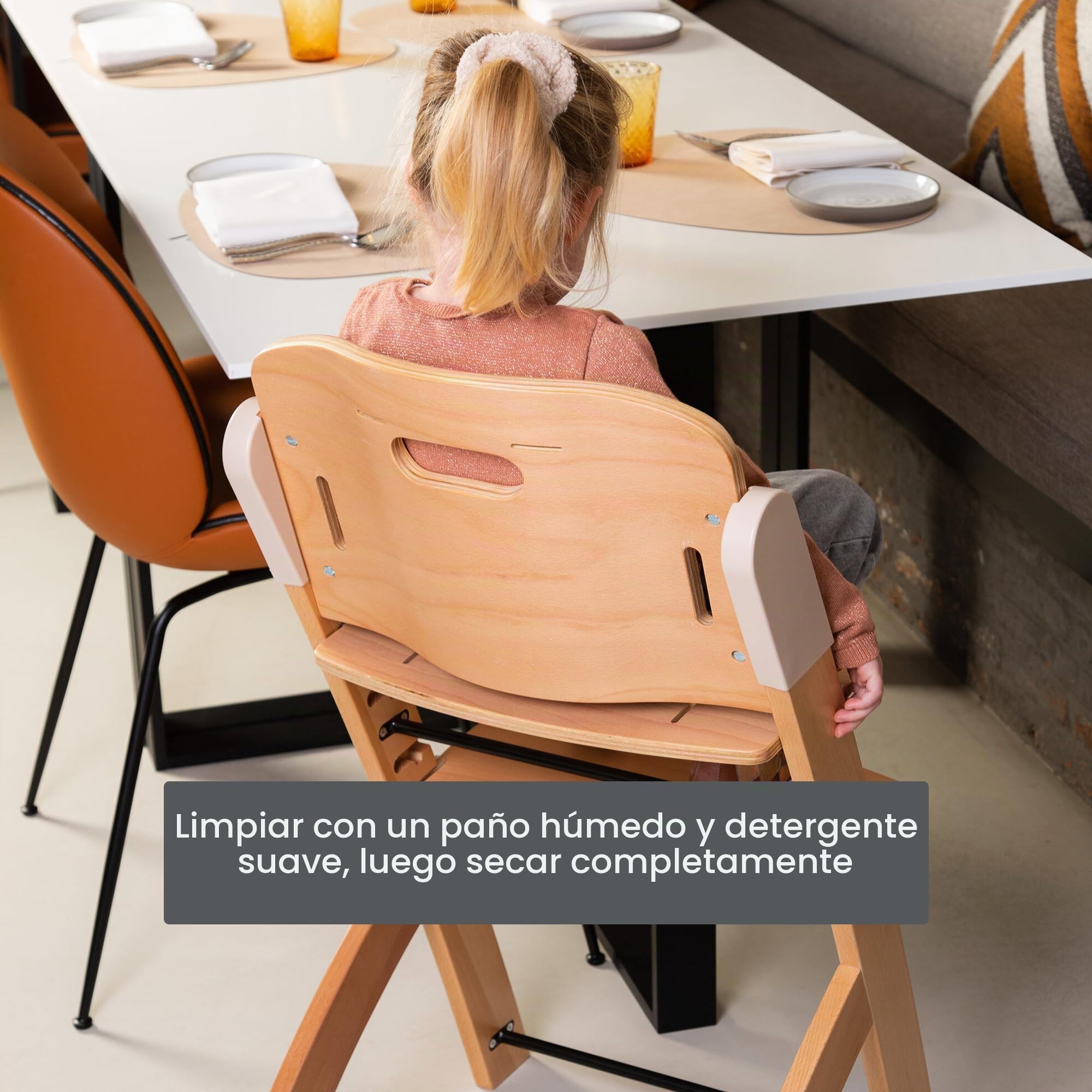 CHILDHOME, Trona Evolutiva : De 0 meses a 85KG, Tableta incluida, Madera de haya, Barra antivuelco, Arnés de seguridad de 5 puntos, Tornillos invisibles, Evosit Natural Beige