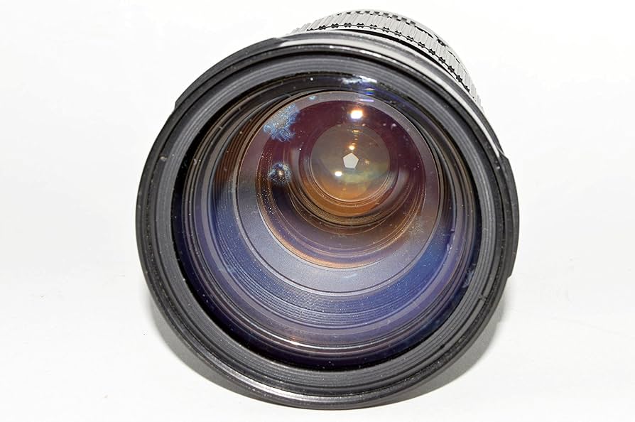 Canon FD 35-105 mm F3.5 MF MACRO Zoom Lens S/N:224748 49262