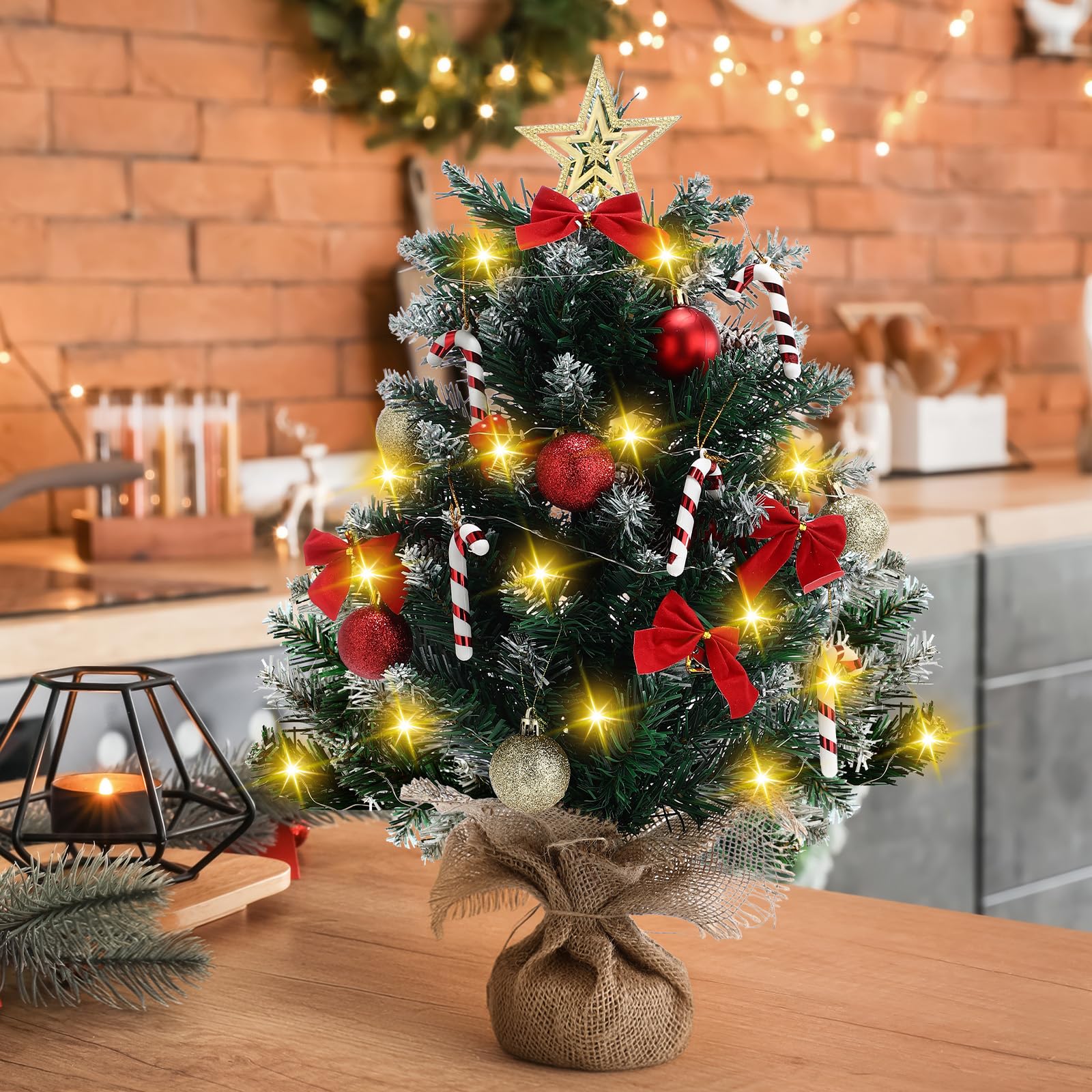 Soulchen Mini sapin de Noël artificiel de table avec lumière - 0,6 m - 61 cm - Mini sapin de Noël artificiel avec 30 lumières LED - Petit centre de table pour décoration d'intérieur et de vacances