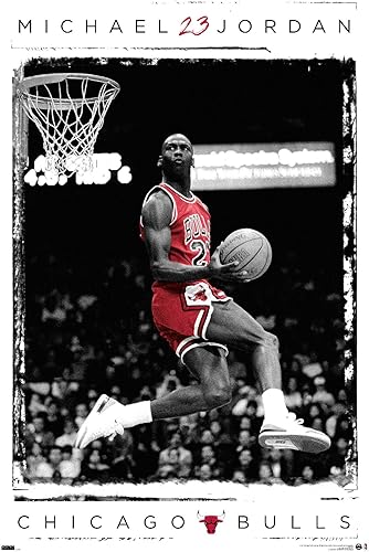 Trends International Michael Jordan - Póster de pared Dunk 14725 x 22375 pulgadas versión premium sin marco