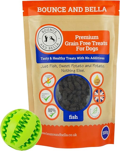 Bounce and Bella Treat Ball & Grain Free Fish Dog Training Treats - 1000 Tasty Treat Pack - Treat Dispenser Colour either Green or Red - Chosen at Random