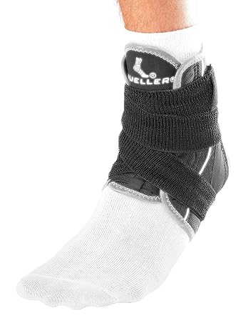 MUELLER Sports Medicine HG80 Premium Soft Ankle Brace, Small, 0.48 Pound