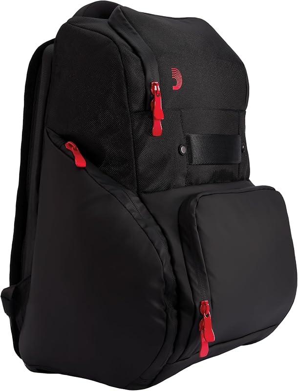 Backline Gear Transport Pack Solo | D'Addario Backline bags organize music gear, protect essentials, simplify transport and keep cables and stands stage-ready.