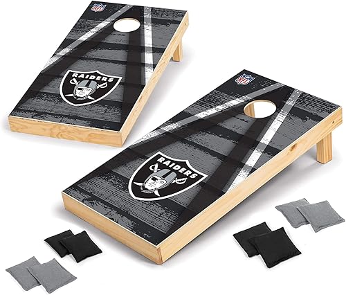 Vista 30 de Wild Sports - Set para jugar al cornhole (meter sacos pequeños en un agujero) con tablero de madera de 2 x 4 pies y 8 sacos con frijoles, diseño