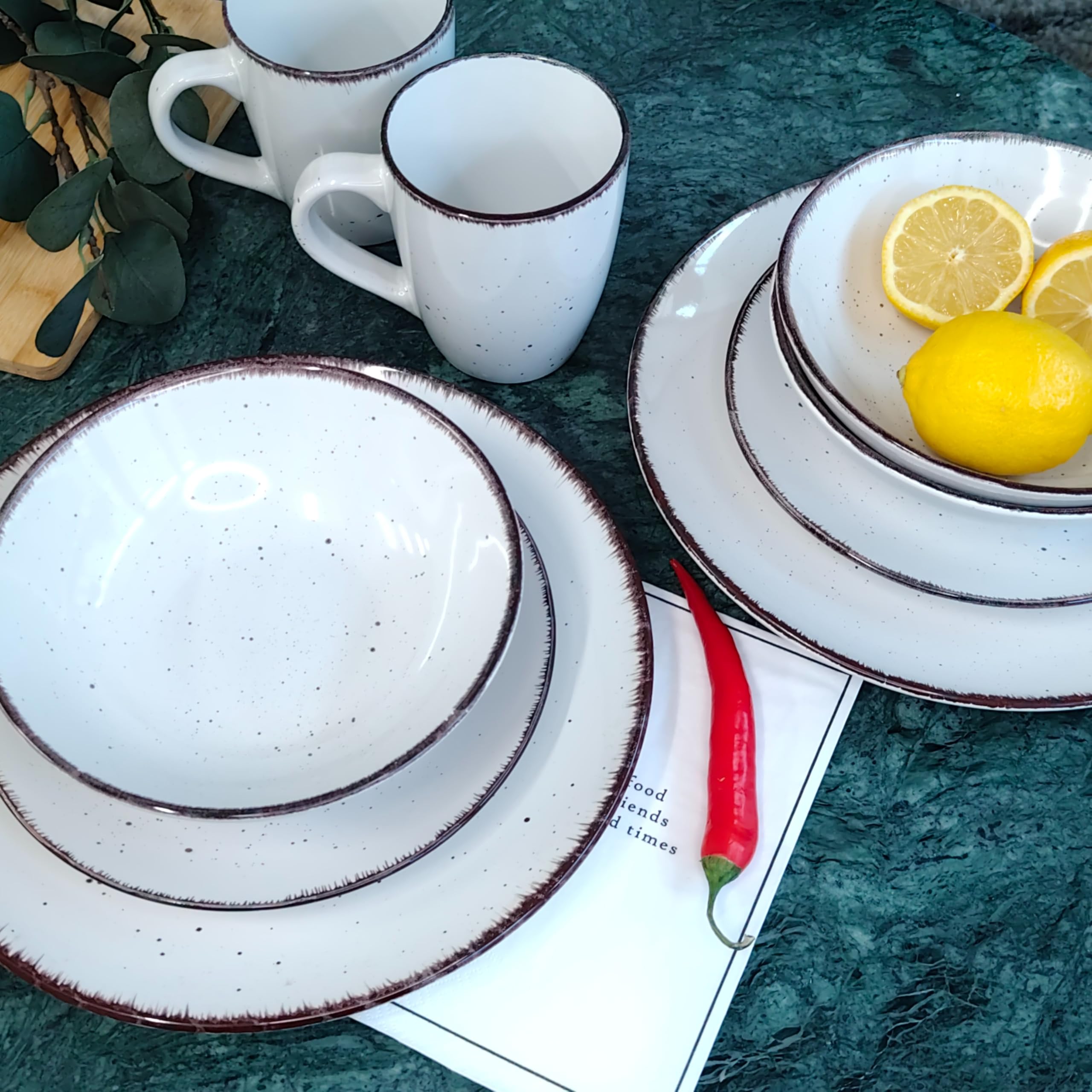 LIVELLO DUNA Tafelservice 24-teilig für 6 Personen – Steingut Geschirrset mit Speisetellern, Suppentellern, Desserttellern & 450 ml Bechern, Spülmaschinen- & Mikrowellengeeignet, Weiß