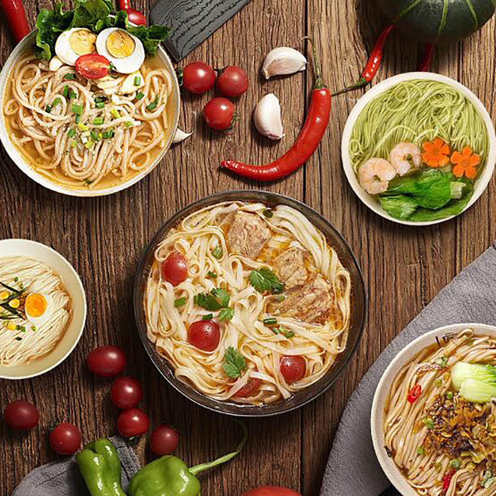 Amazon｜家庭用電気製麺機 全自動こね機 ワンボタン操作 7型 べたつか 