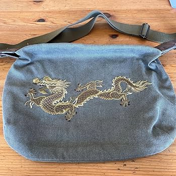 VIVIENNE TAM 龍刺繍スカジャン ネイビー ヴィヴィアンタム Amazon.co.jp: vivienne tam ヴィヴィアンタム ドラゴン 龍 刺繍