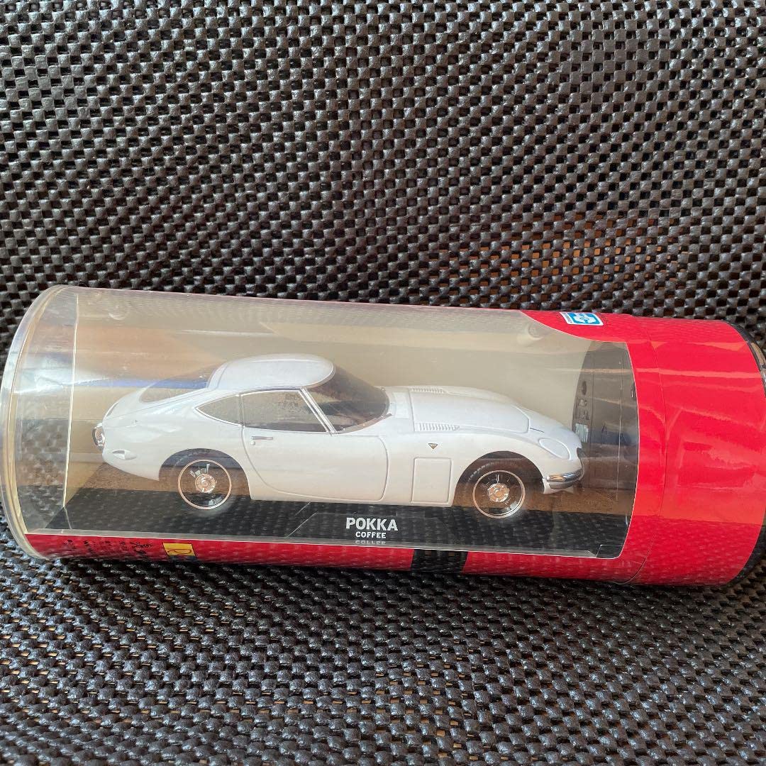 トヨタ2000GT　ラジカン Amazon.co.jp: TOYOTA 2000GT 名車ラジカン ポッカ 40mHz : おもちゃ