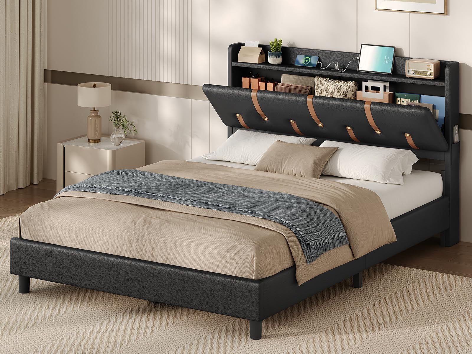 KIMENICH Lit 140x190 avec Sommier à Lattes en Bois, Lits 2 Personnes avec Multiprise, Tête de Lits Capitonnée avec Compartiment Caché et Étagère Ouverte, Cadre de Lit 140x190 Rembourré, PU Noir
