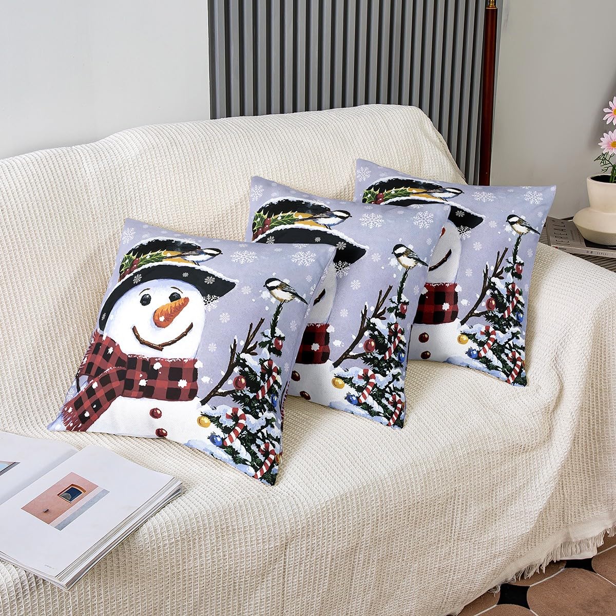 PETTI Artigiani Italiani - Coppia di Federe Cuscino 50x80 cm in Microfibra, Federe Natalizie, Cuscini Arredo di Natale Camera da Letto, Divano, Salotto, Set 2 Fodere Copricuscino, Federa Xmas 17