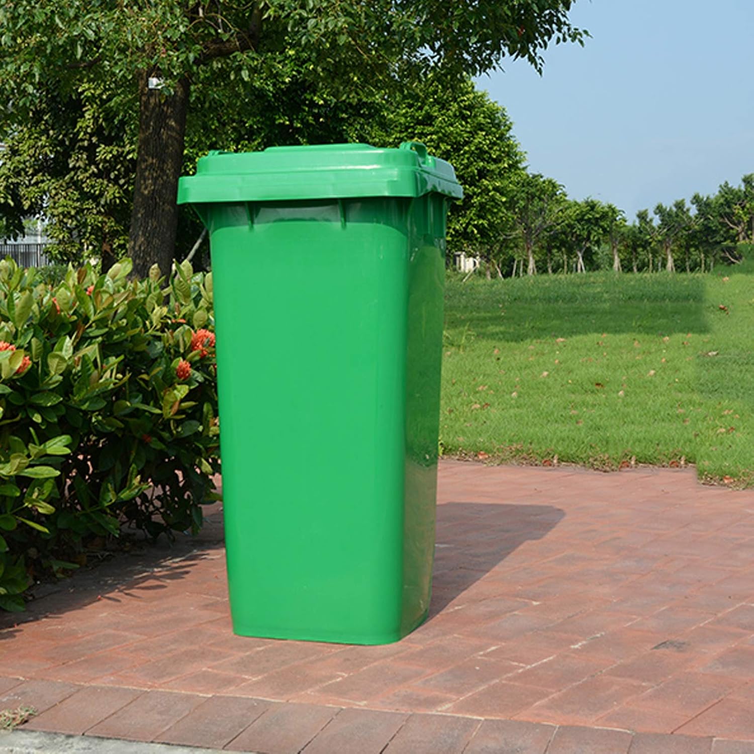 Waste Bins,Rrubbish Bin Trash Cans Outdoor Plastic Trash Can Locylindrical Large Capacity Garbage Bin with Lid 26.4 Gallon Commercial Waste Bin with Wheels, Green Wastebasket for Park/Color/50L