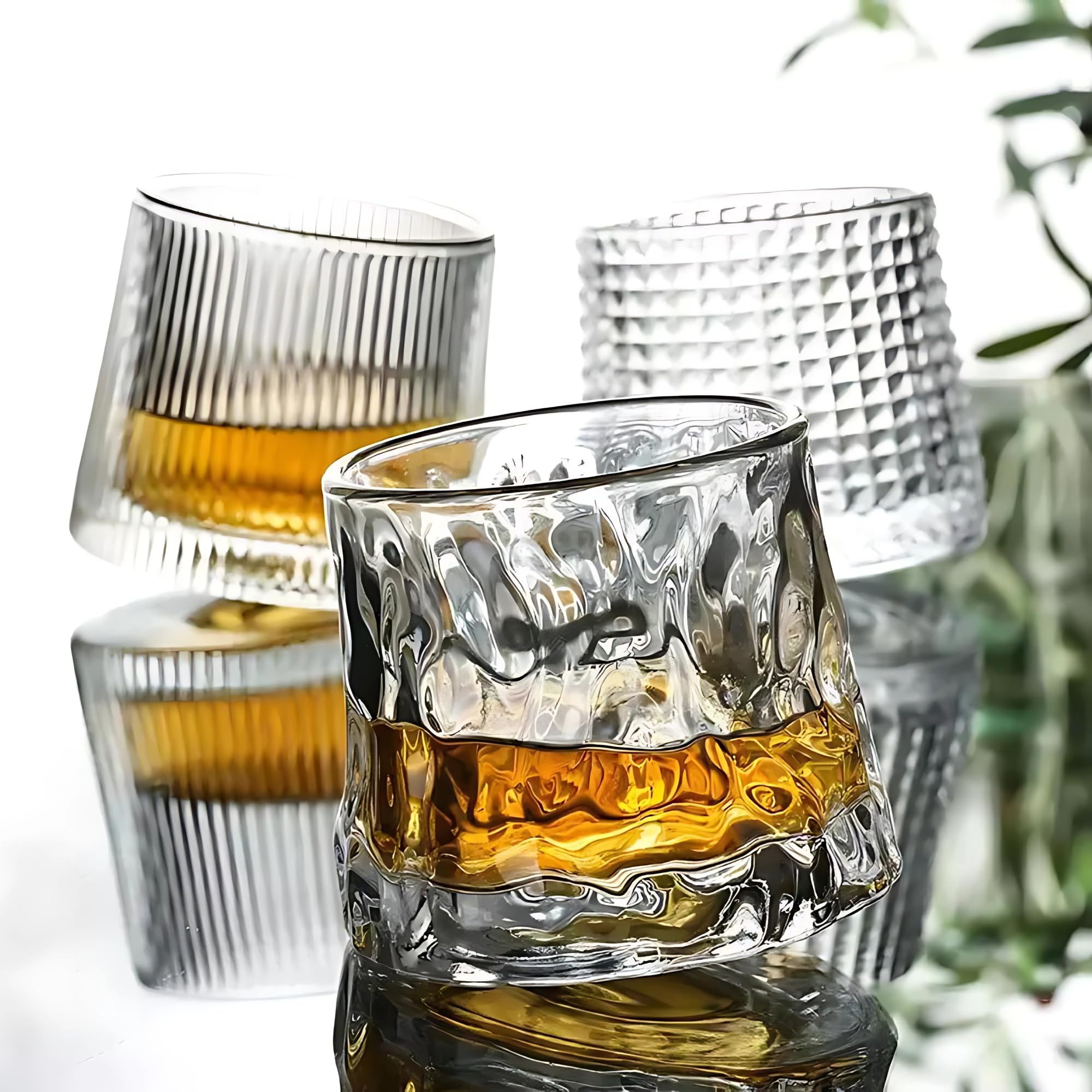 Set Bicchieri da Whisky in Vetro Rotante, Bicchieri Wisky con Fondo Sferico per Degustazione, Bicchiere Senza Gambo di Alta Qualità, 4 Pz Bicchieri Vetro Particolari per Rum, Gin, Amaro e Distillati