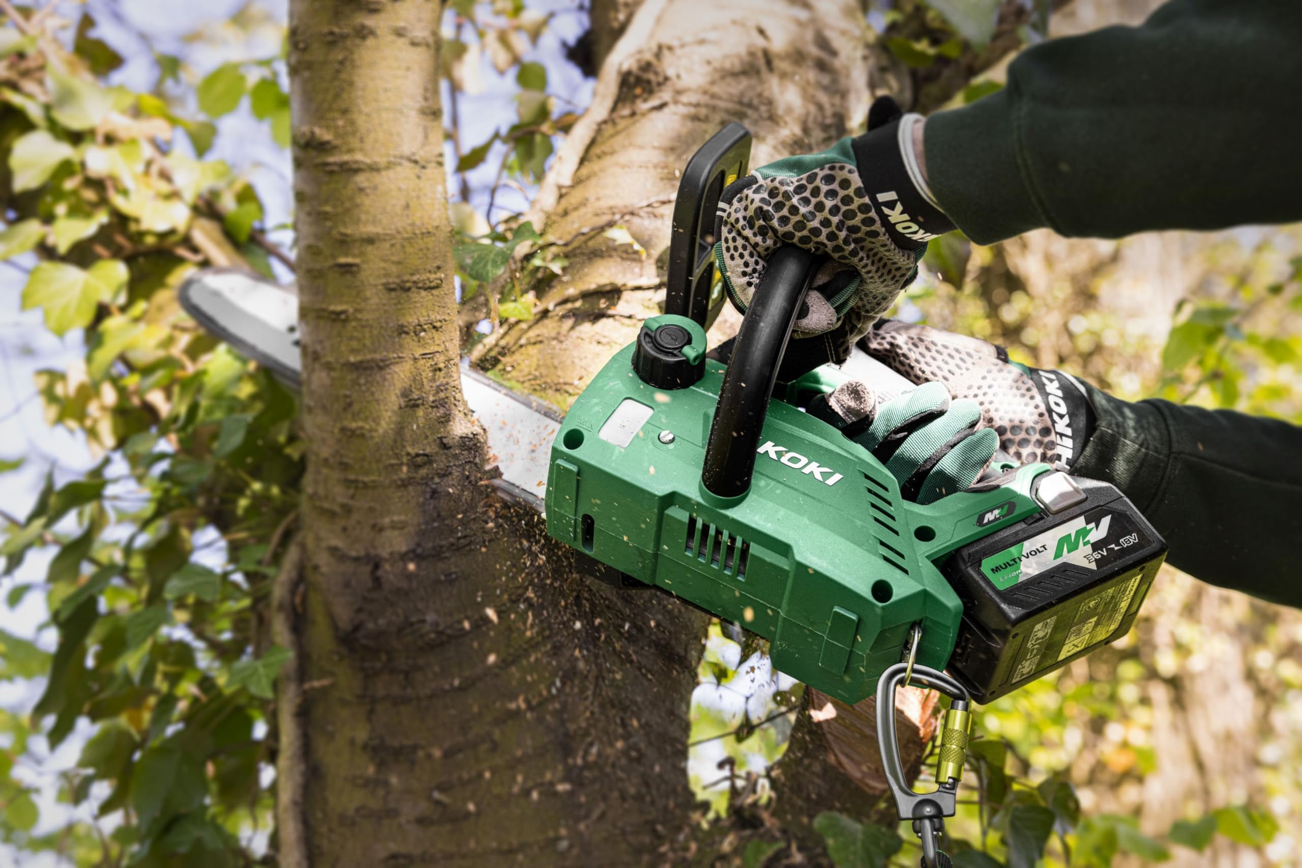 Image secondaire de Tronçonneuse Électrique HiKOKI 36V - Lame de 30 cm, Moteur Brushless, Idéale pour l'Entretien des Arbres