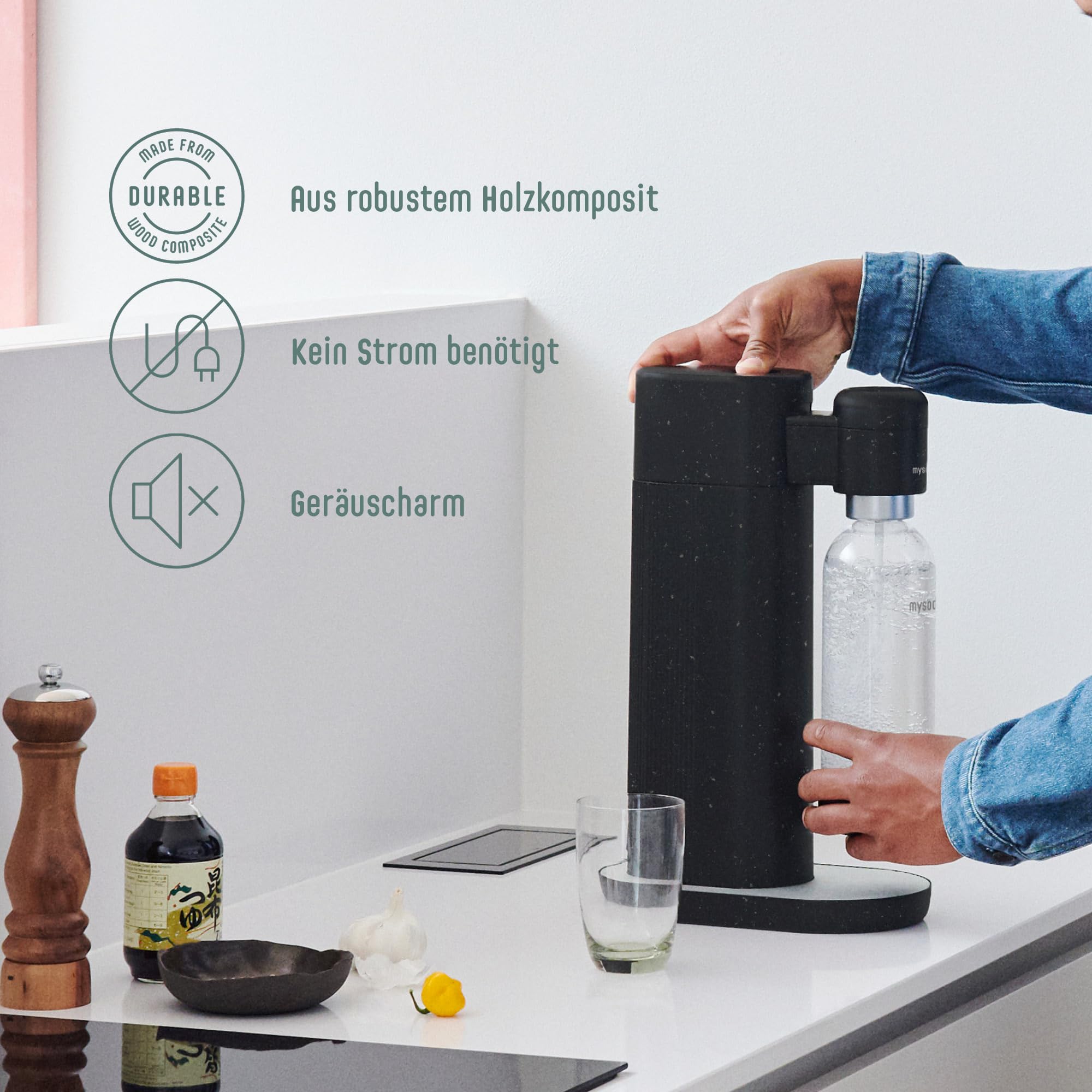 Mysoda: Toby zestaw saturatora z odnawialnego kompozytu drewnianego, 1 l i 0,5 l Quick-Lock, plastikowe butelki bez BPA i cylindry CO2, kolor czarny